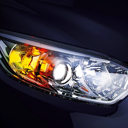 Front headlight of an electric car